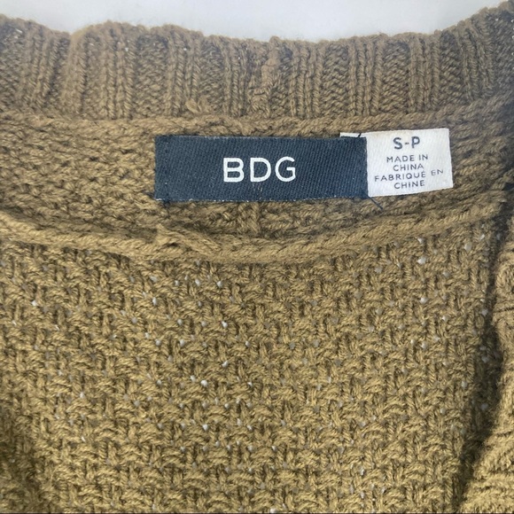 Urban outfitters army green sweater open front with pockets - Picture 6 of 6